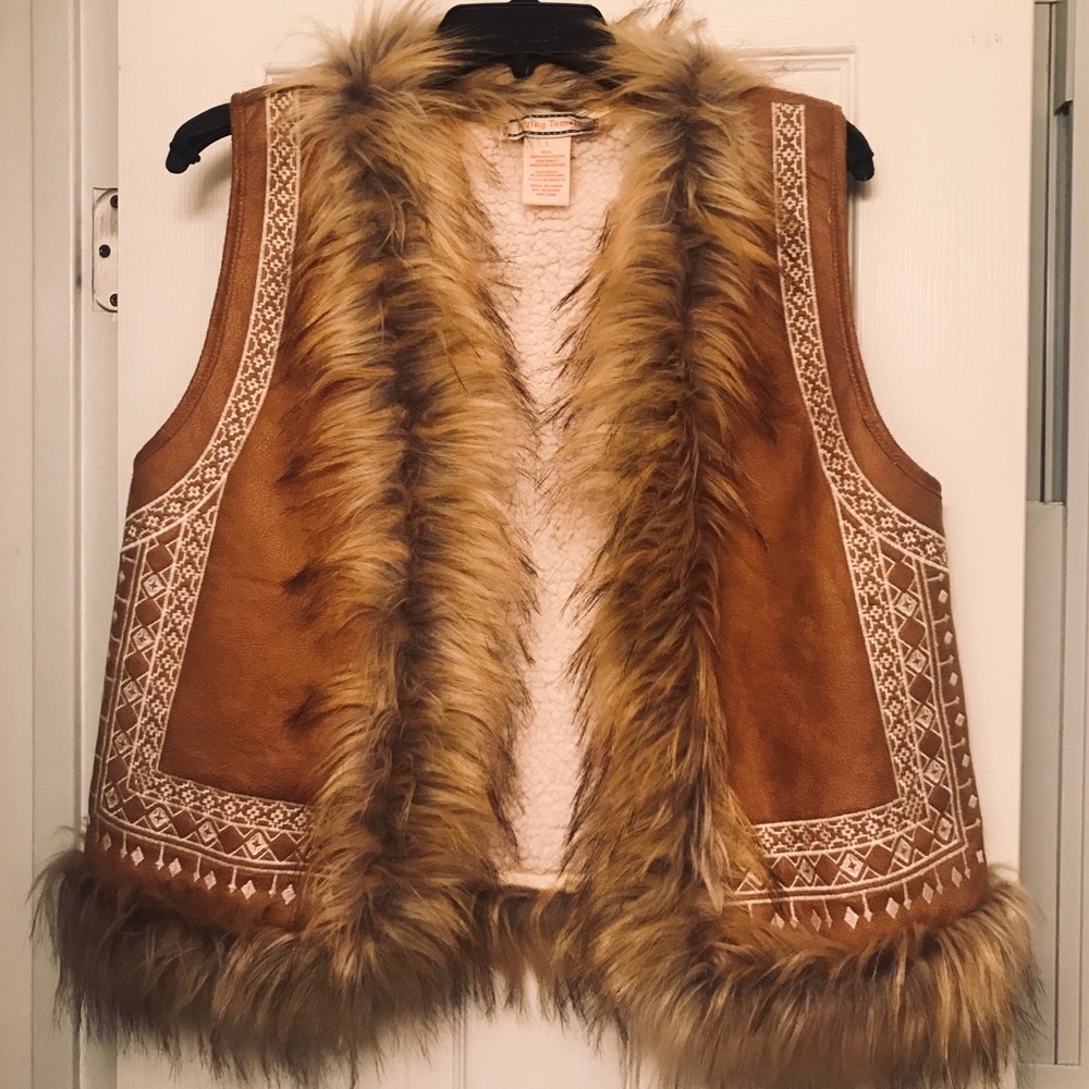 Brown Vest with Feax Fur